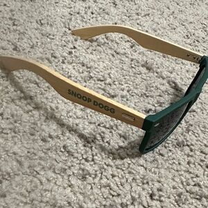 Snoop Dogg The High Road Tour Green and Tan Sunglasses